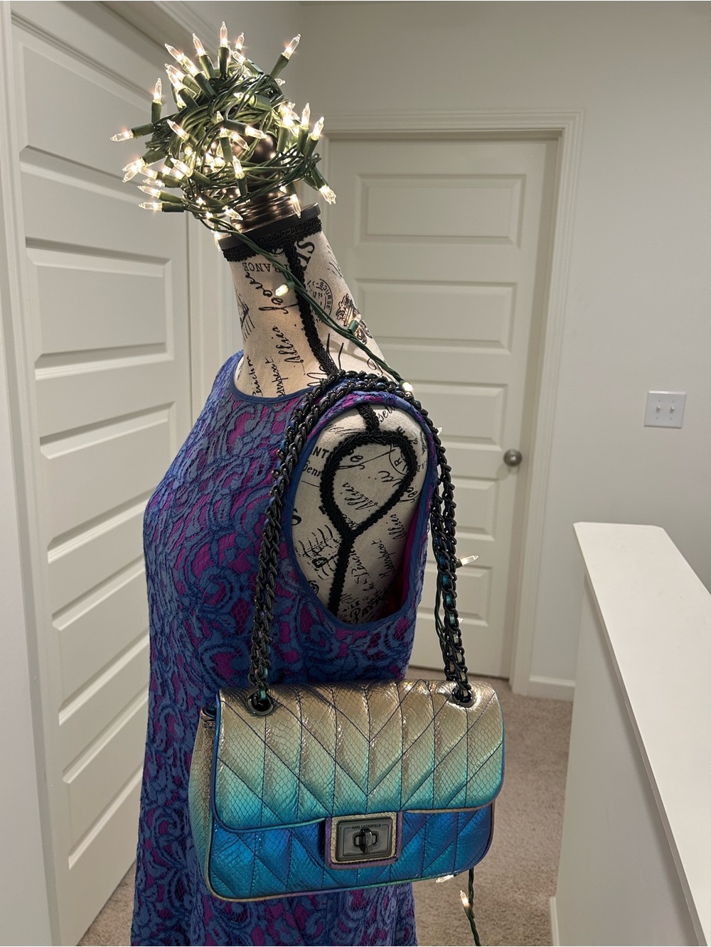 Karl Lagerfeld Paris Agyness (Mermaid Purse) Brand NEW must see gorgeous - Picture 14 of 15